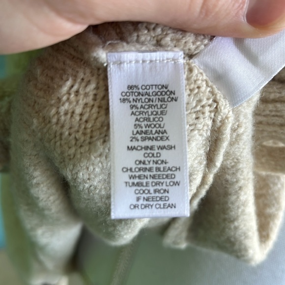 Ann Taylor LOFT Cream Colored Cardigan - Picture 5 of 6